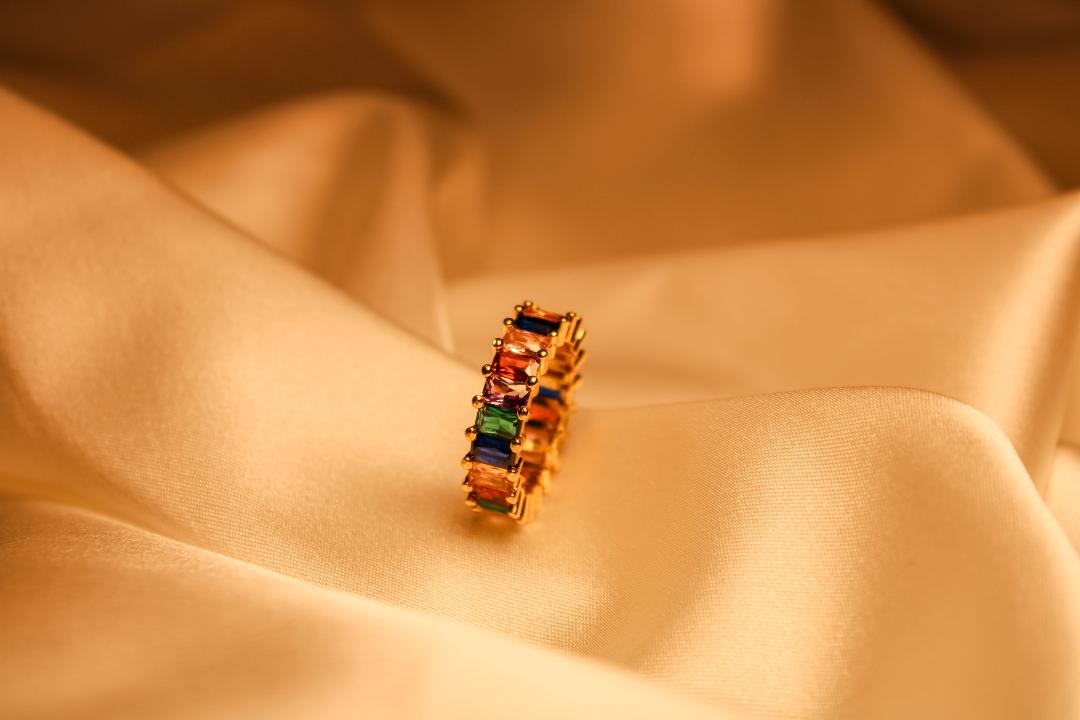 The EMMI Multicolor Baguette